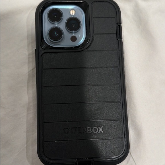 Apple iPhone 13 Pro 256GB Unlocked - blue - Picture 5 of 6